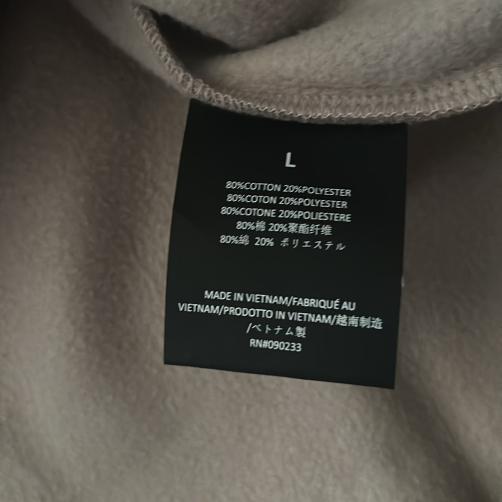 Essentials Classic Fit Fleece ZipUp - Picture 4 of 5
